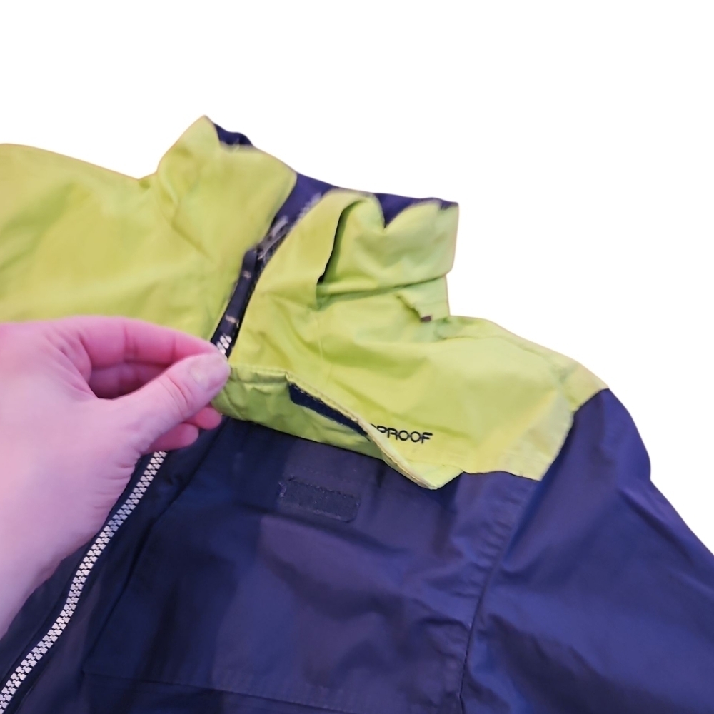 Weatherproof Kids Puffer Jacket - Blue and Green, Size 5 - Picture 7 of 14